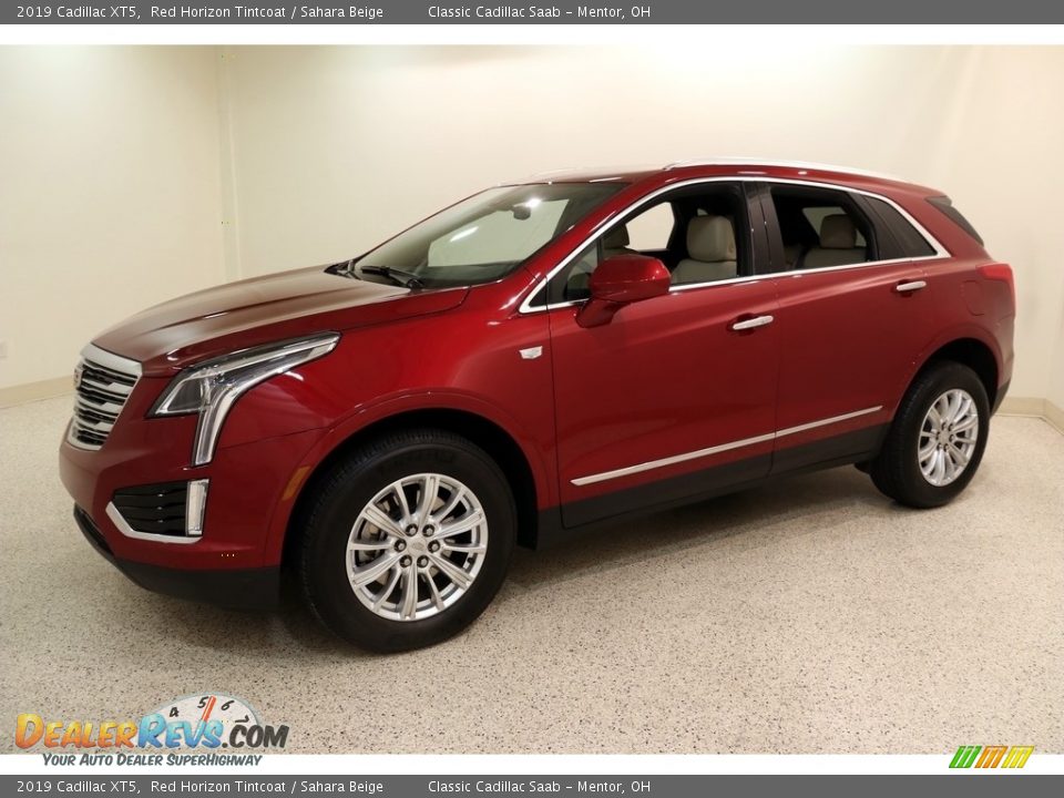 2019 Cadillac XT5 Red Horizon Tintcoat / Sahara Beige Photo #3