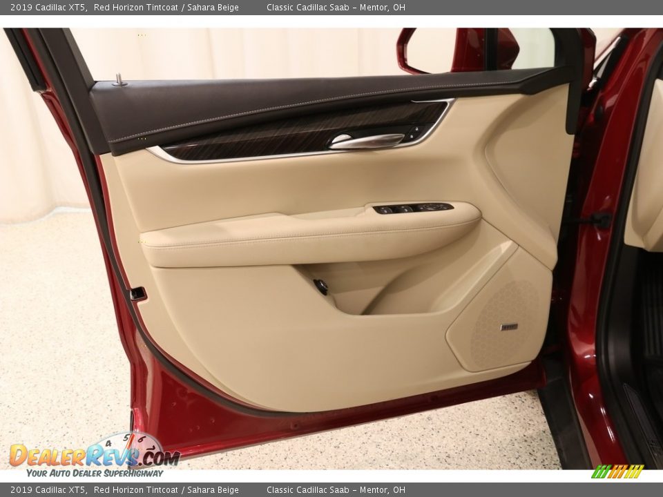 2019 Cadillac XT5 Red Horizon Tintcoat / Sahara Beige Photo #4
