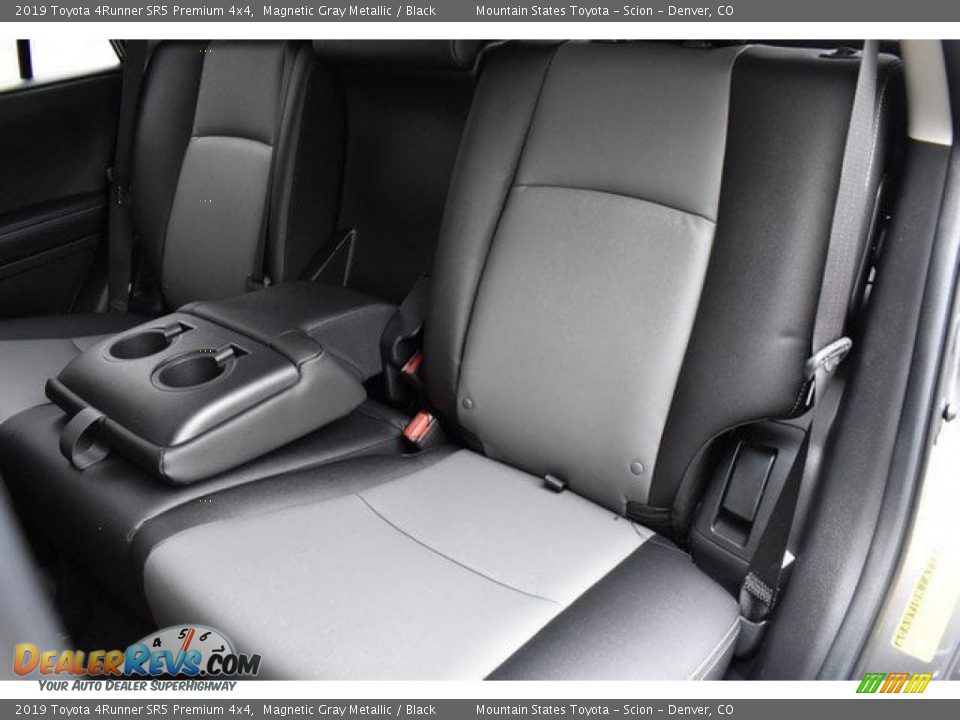 2019 Toyota 4Runner SR5 Premium 4x4 Magnetic Gray Metallic / Black Photo #9