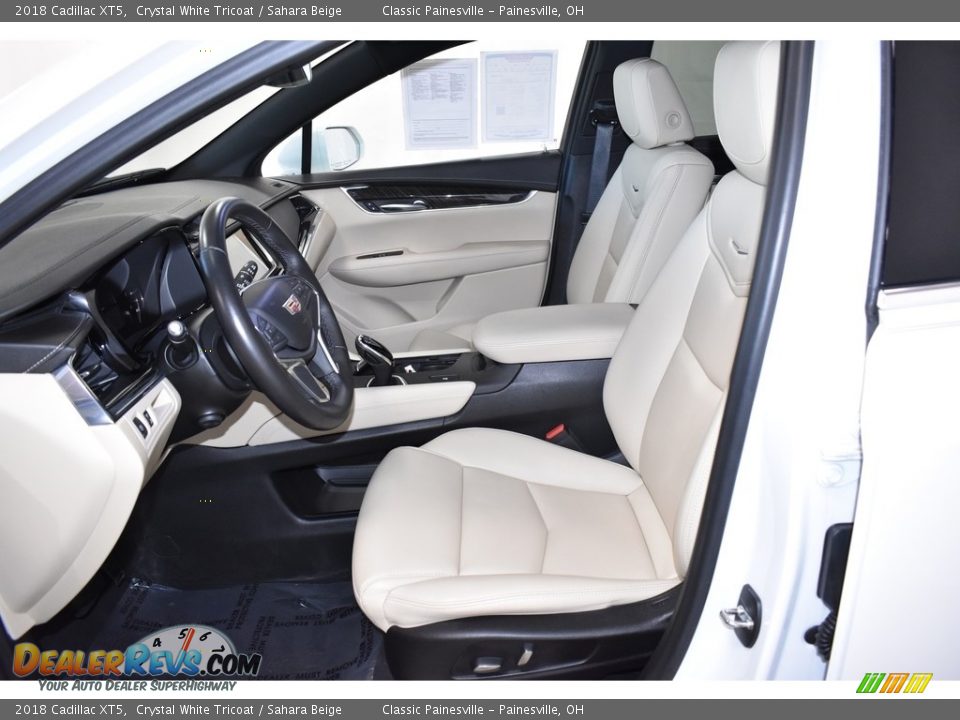 2018 Cadillac XT5 Crystal White Tricoat / Sahara Beige Photo #7