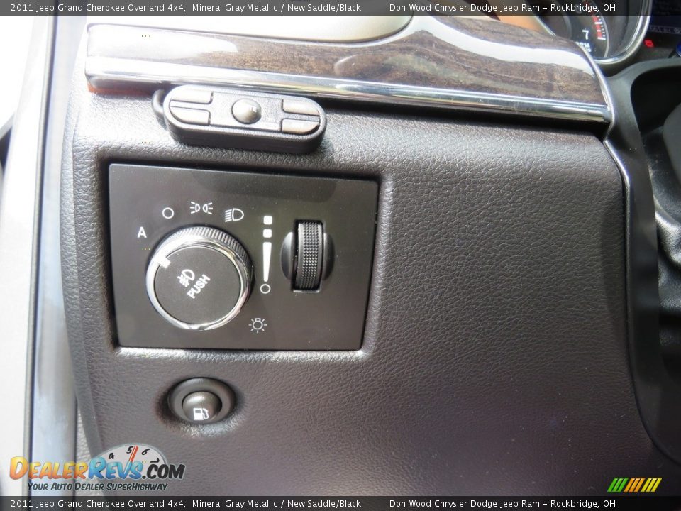 2011 Jeep Grand Cherokee Overland 4x4 Mineral Gray Metallic / New Saddle/Black Photo #27