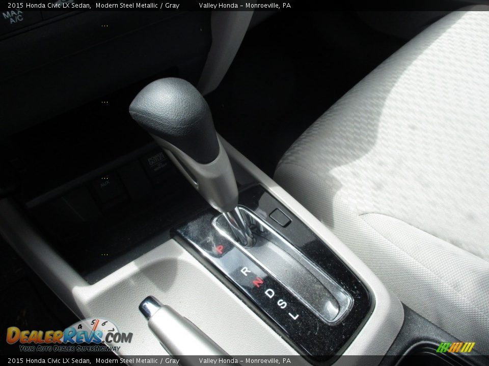 2015 Honda Civic LX Sedan Modern Steel Metallic / Gray Photo #14