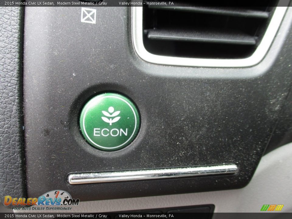 2015 Honda Civic LX Sedan Modern Steel Metallic / Gray Photo #16