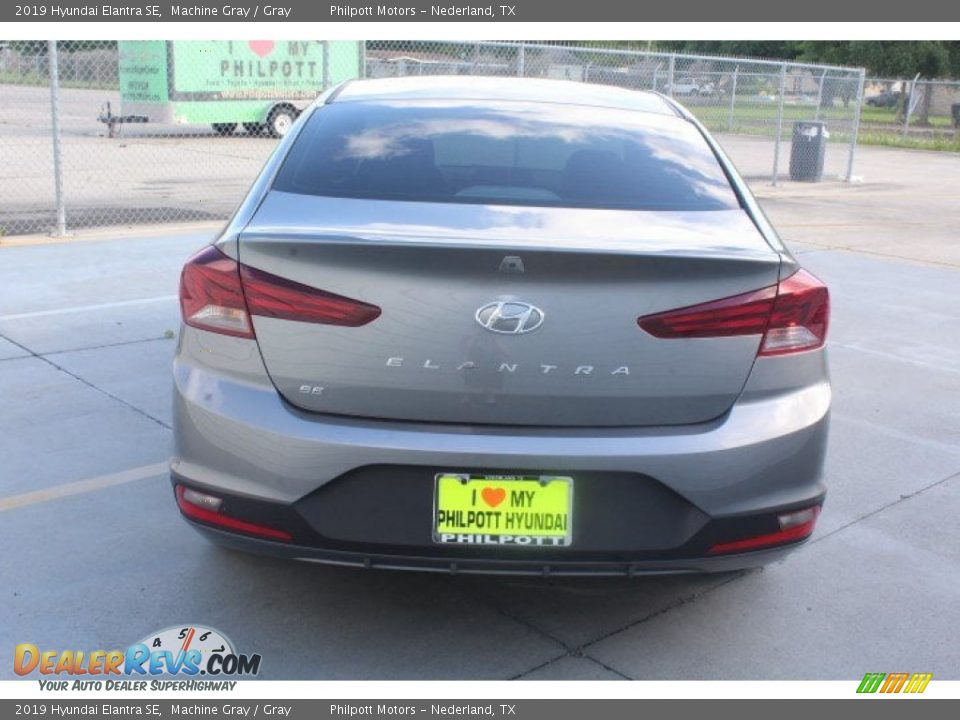2019 Hyundai Elantra SE Machine Gray / Gray Photo #7
