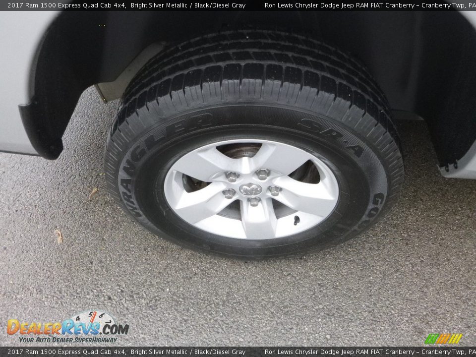 2017 Ram 1500 Express Quad Cab 4x4 Bright Silver Metallic / Black/Diesel Gray Photo #9