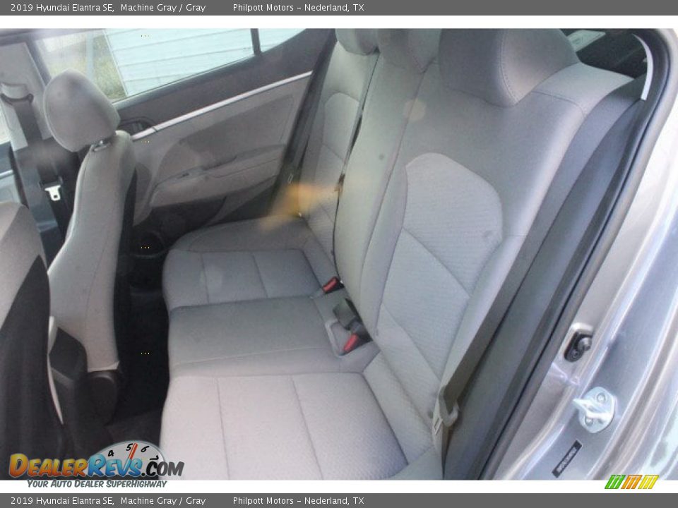 2019 Hyundai Elantra SE Machine Gray / Gray Photo #17