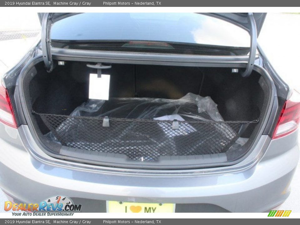 2019 Hyundai Elantra SE Machine Gray / Gray Photo #20