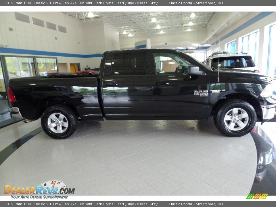 2019 Ram 1500 Classic SLT Crew Cab 4x4 Brilliant Black Crystal Pearl / Black/Diesel Gray Photo #5