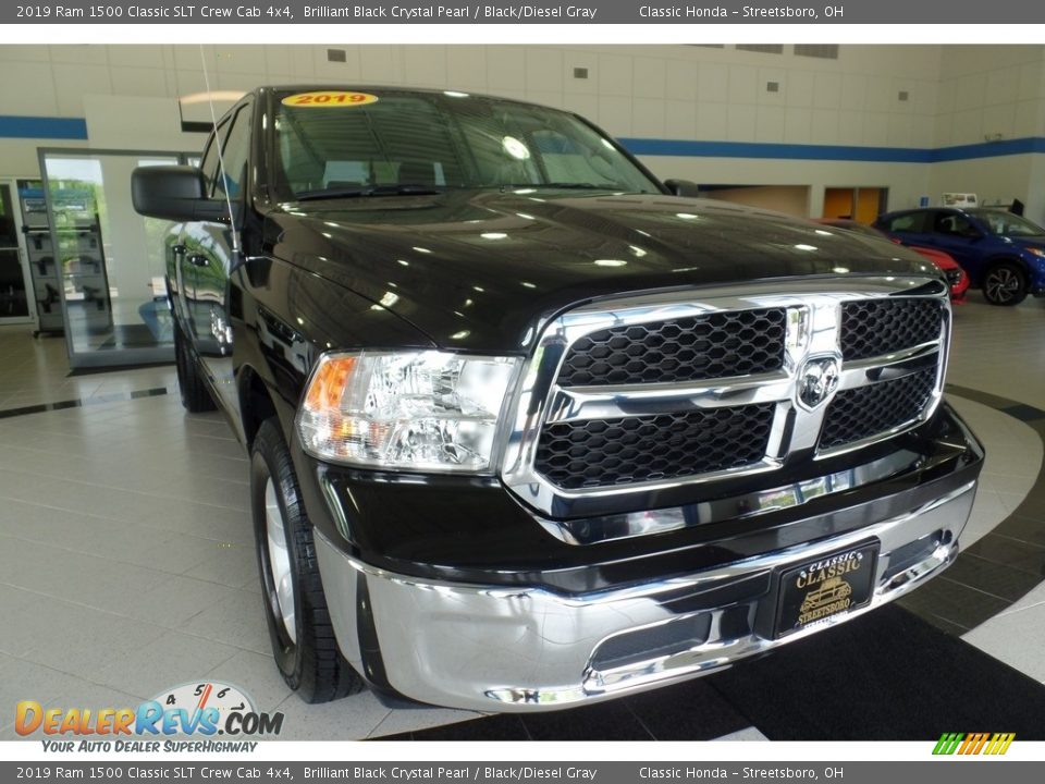 2019 Ram 1500 Classic SLT Crew Cab 4x4 Brilliant Black Crystal Pearl / Black/Diesel Gray Photo #6