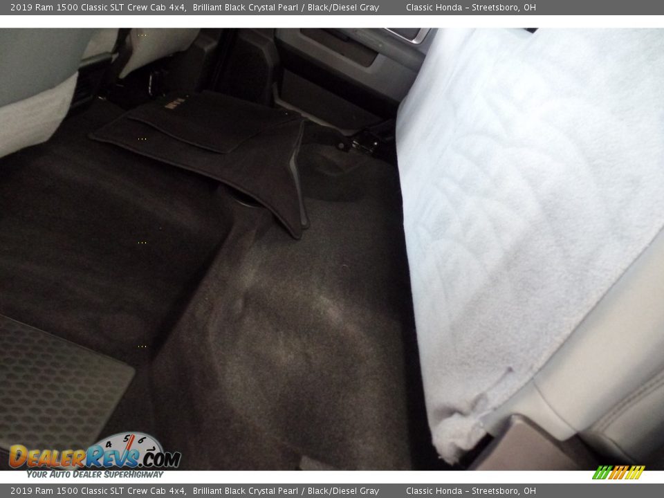 2019 Ram 1500 Classic SLT Crew Cab 4x4 Brilliant Black Crystal Pearl / Black/Diesel Gray Photo #19