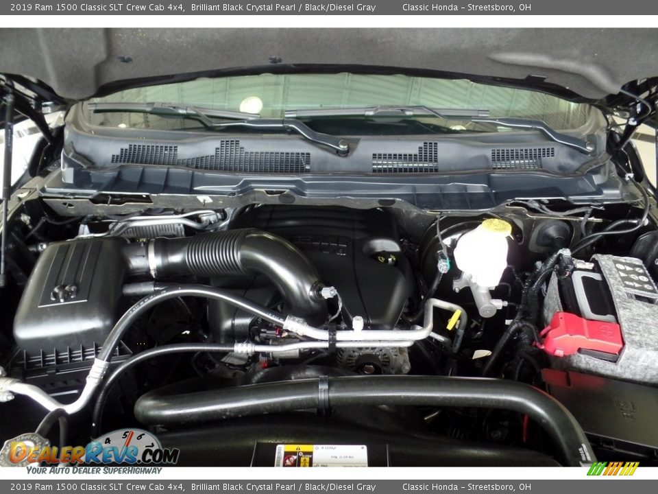 2019 Ram 1500 Classic SLT Crew Cab 4x4 Brilliant Black Crystal Pearl / Black/Diesel Gray Photo #35