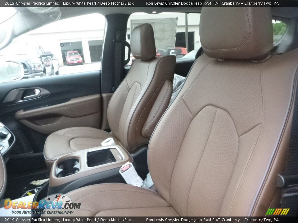 2019 Chrysler Pacifica Limited Luxury White Pearl / Deep Mocha/Black Photo #14
