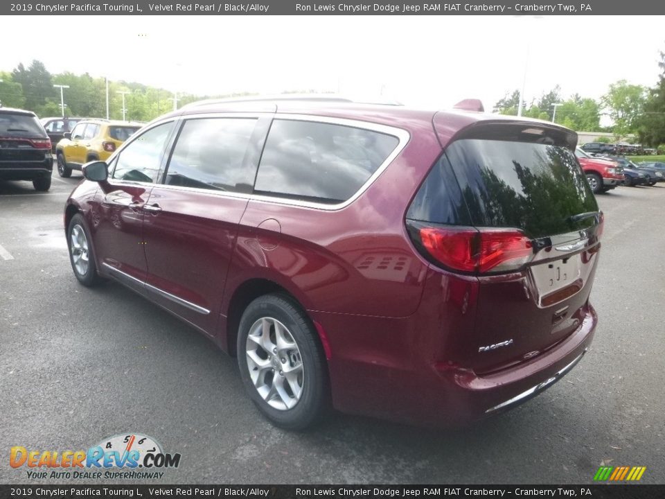 2019 Chrysler Pacifica Touring L Velvet Red Pearl / Black/Alloy Photo #3