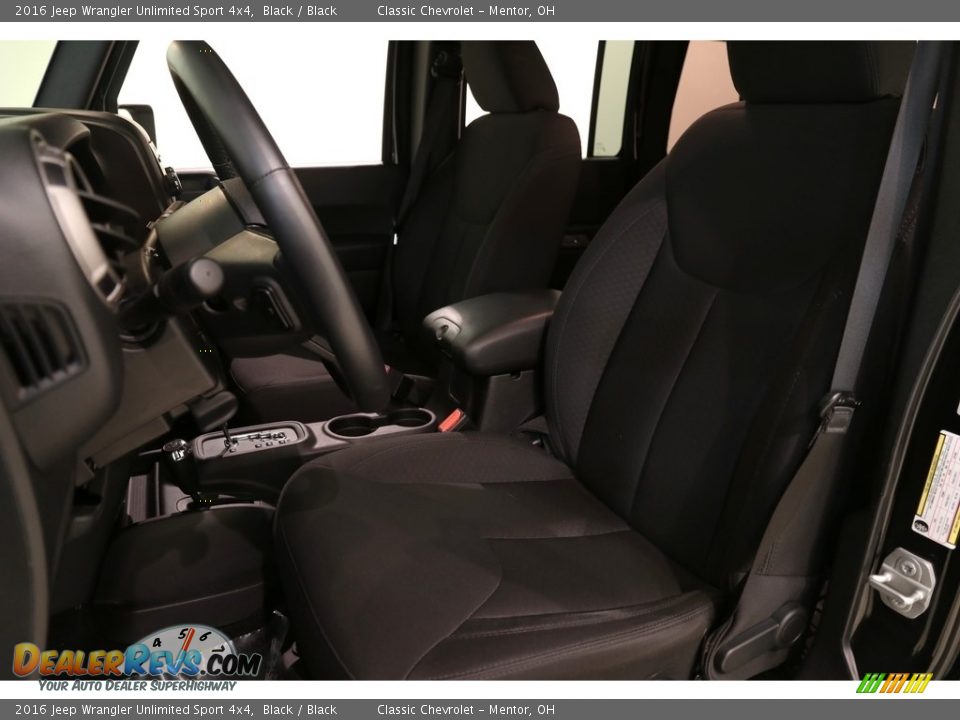 2016 Jeep Wrangler Unlimited Sport 4x4 Black / Black Photo #5
