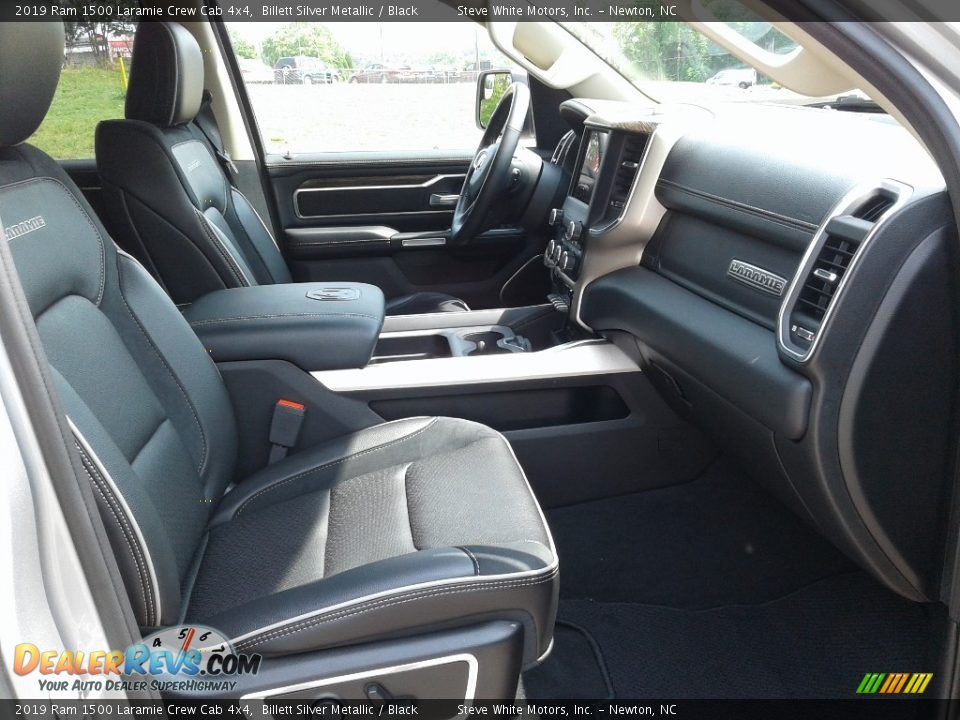 2019 Ram 1500 Laramie Crew Cab 4x4 Billett Silver Metallic / Black Photo #15