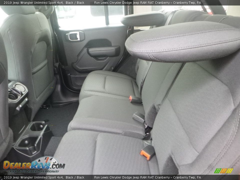 2019 Jeep Wrangler Unlimited Sport 4x4 Black / Black Photo #10