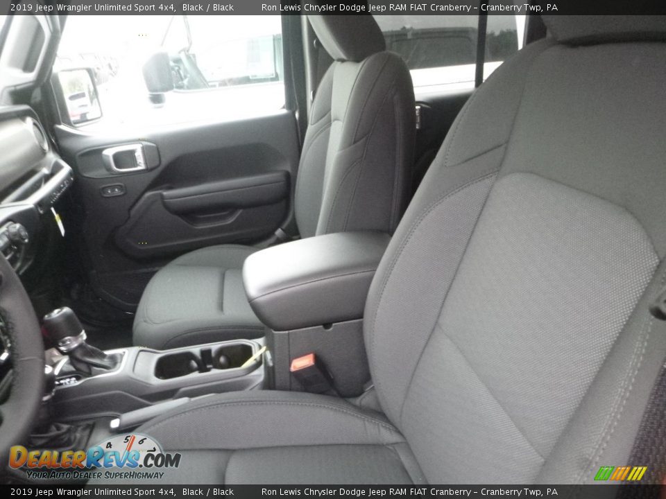2019 Jeep Wrangler Unlimited Sport 4x4 Black / Black Photo #12