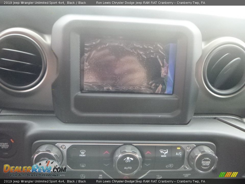 2019 Jeep Wrangler Unlimited Sport 4x4 Black / Black Photo #16