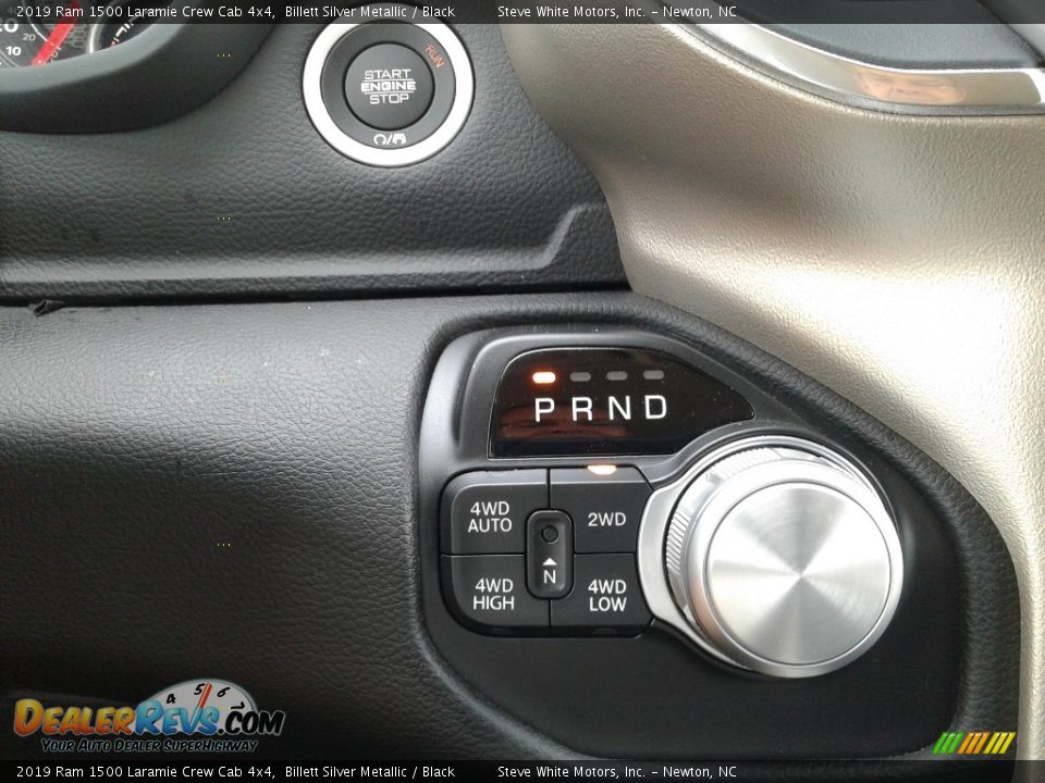 2019 Ram 1500 Laramie Crew Cab 4x4 Billett Silver Metallic / Black Photo #28