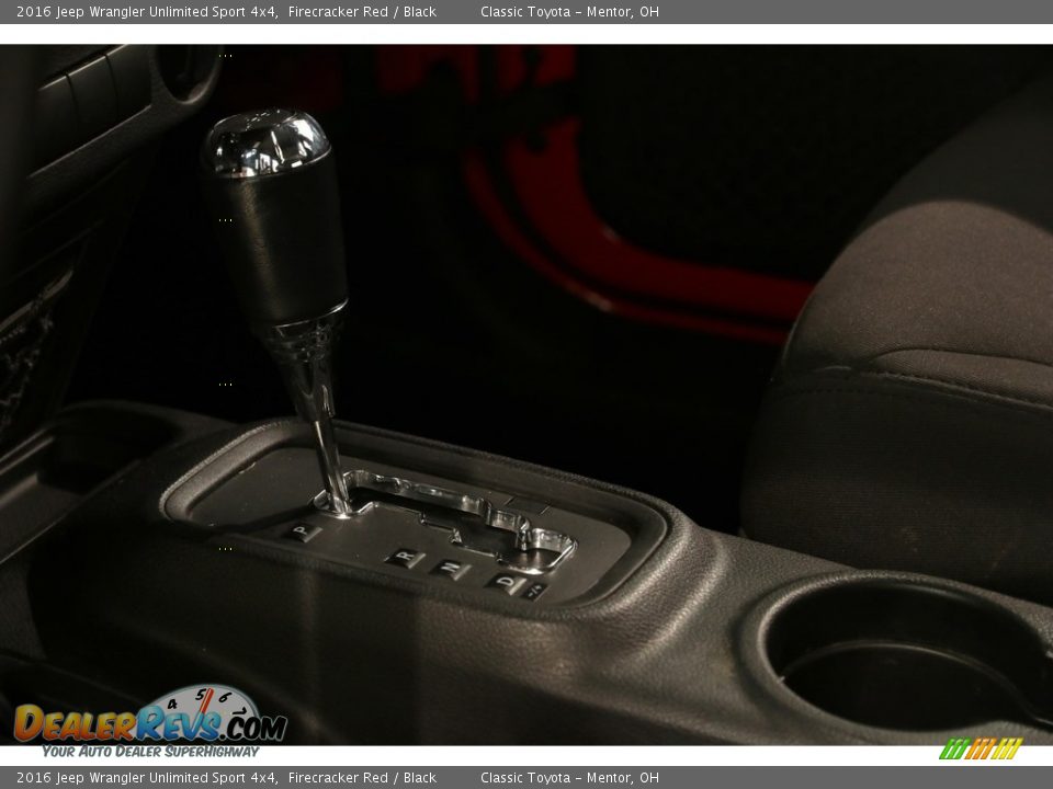 2016 Jeep Wrangler Unlimited Sport 4x4 Firecracker Red / Black Photo #10