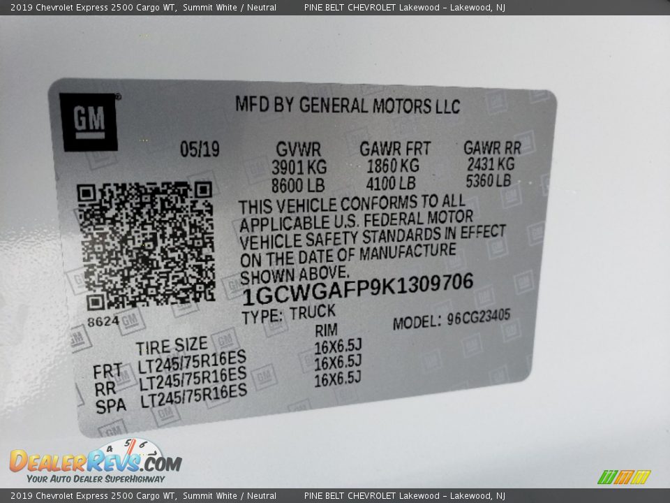 2019 Chevrolet Express 2500 Cargo WT Summit White / Neutral Photo #9