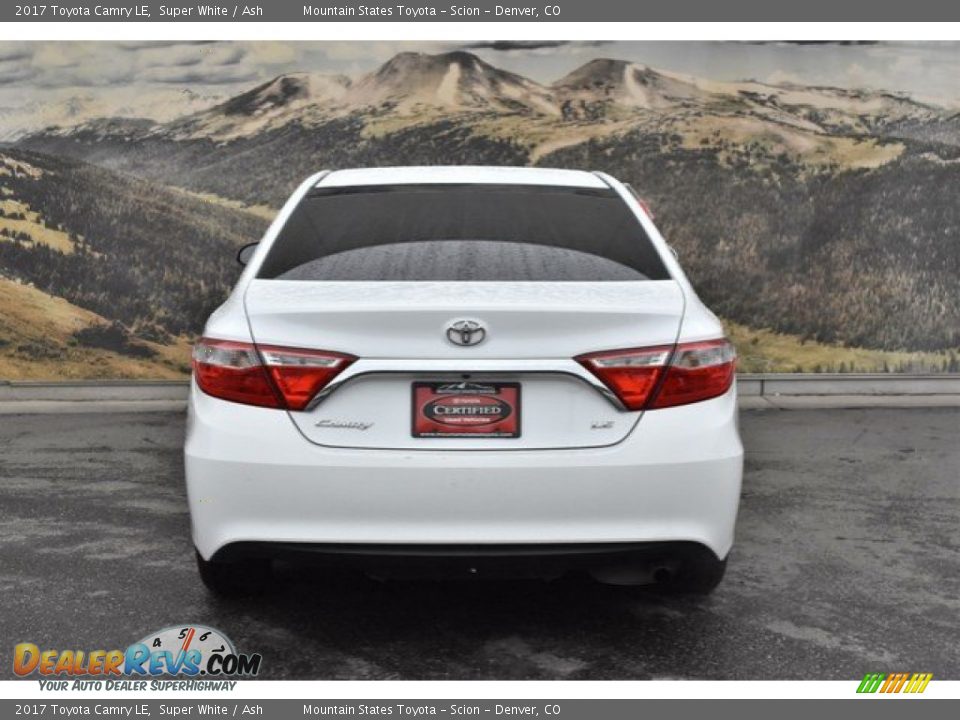 2017 Toyota Camry LE Super White / Ash Photo #8