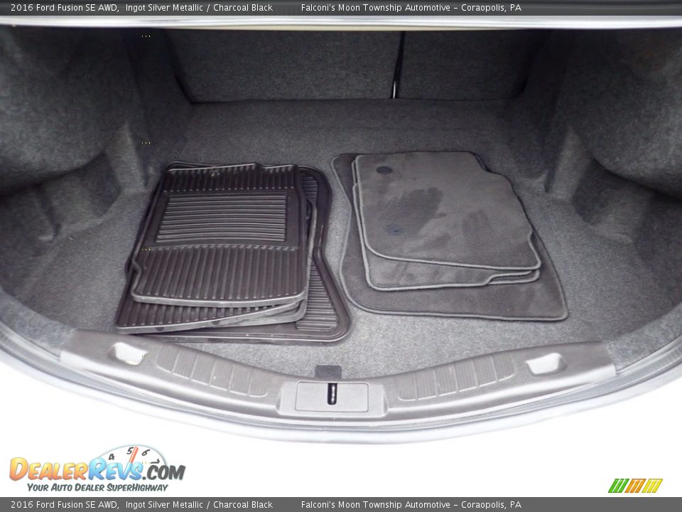 2016 Ford Fusion SE AWD Ingot Silver Metallic / Charcoal Black Photo #4