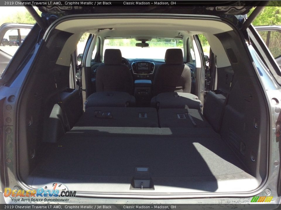 2019 Chevrolet Traverse LT AWD Graphite Metallic / Jet Black Photo #24