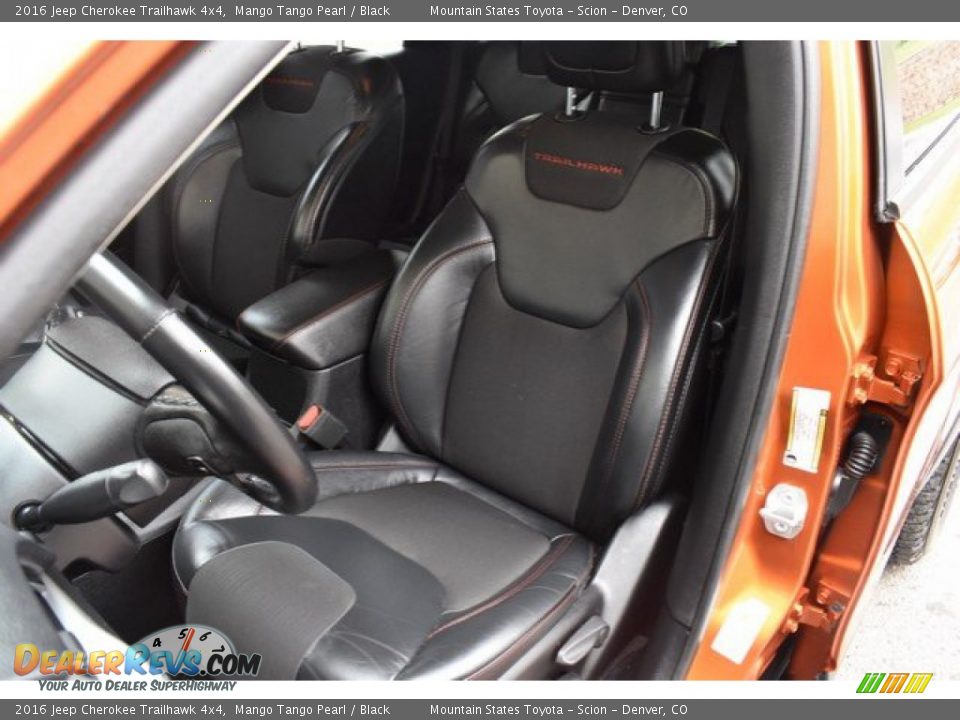 2016 Jeep Cherokee Trailhawk 4x4 Mango Tango Pearl / Black Photo #12