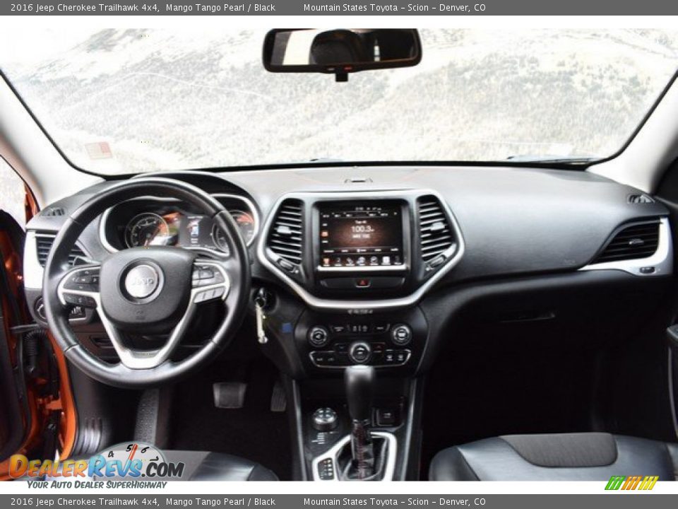 2016 Jeep Cherokee Trailhawk 4x4 Mango Tango Pearl / Black Photo #13
