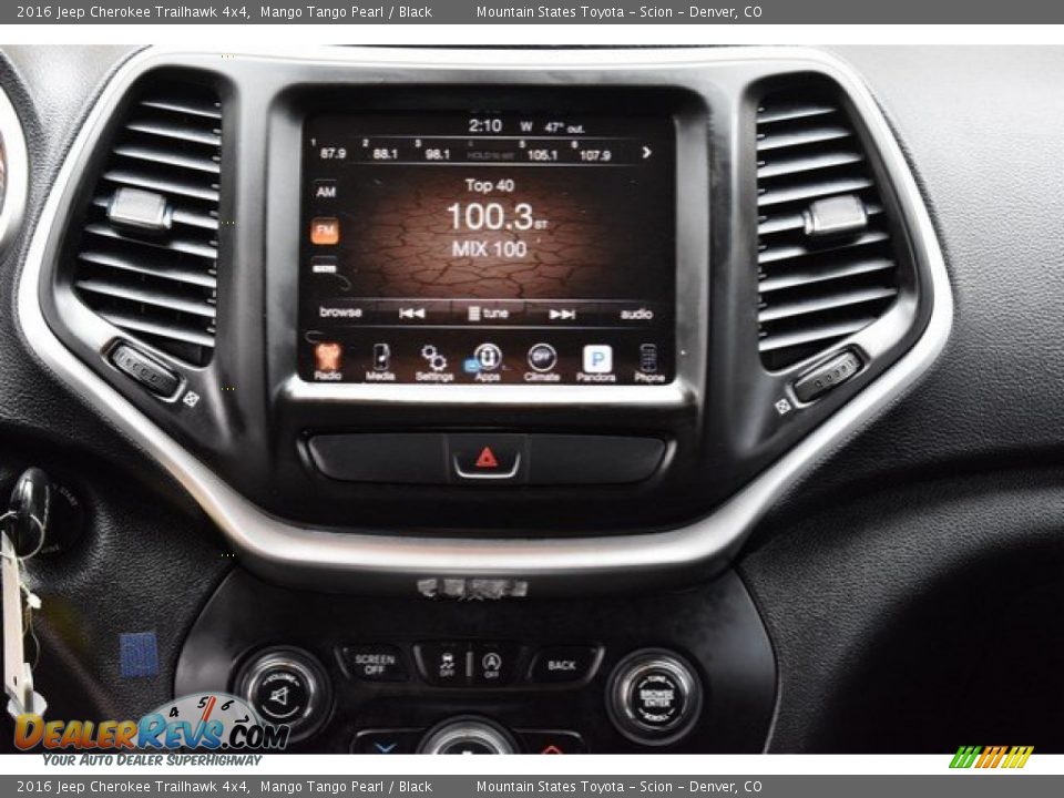 2016 Jeep Cherokee Trailhawk 4x4 Mango Tango Pearl / Black Photo #14