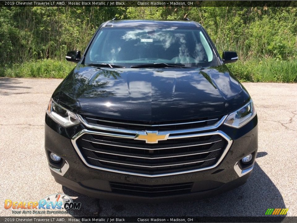 2019 Chevrolet Traverse LT AWD Mosaic Black Metallic / Jet Black Photo #2