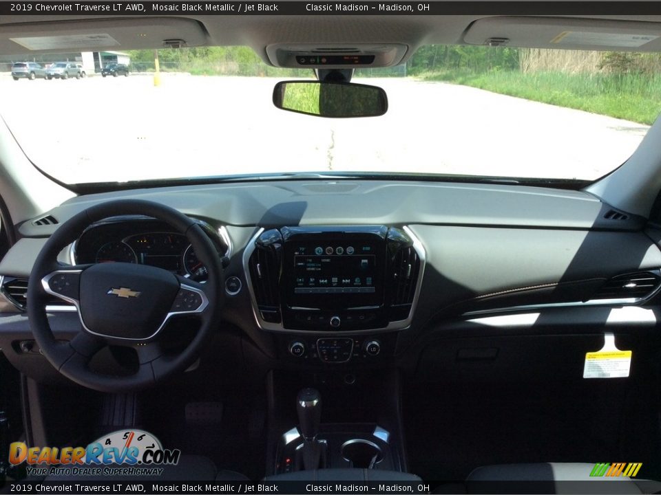 2019 Chevrolet Traverse LT AWD Mosaic Black Metallic / Jet Black Photo #11