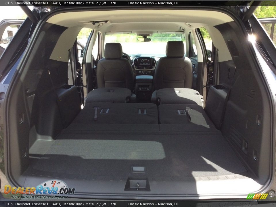 2019 Chevrolet Traverse LT AWD Mosaic Black Metallic / Jet Black Photo #24