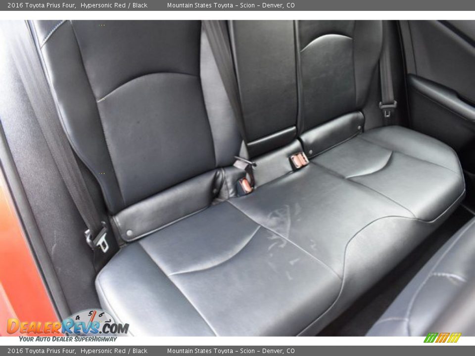 2016 Toyota Prius Four Hypersonic Red / Black Photo #23