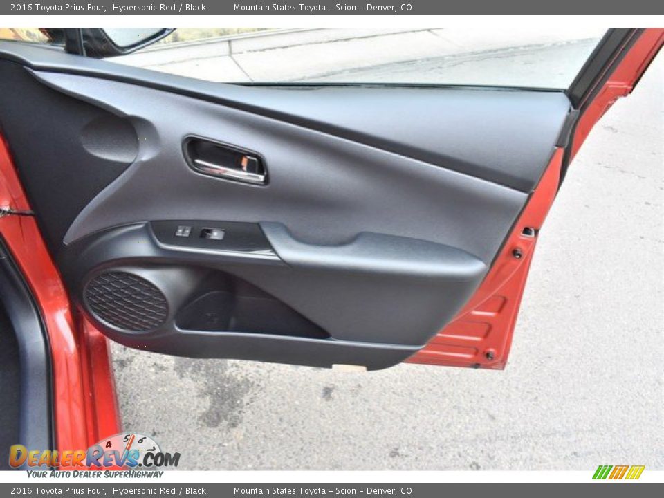 2016 Toyota Prius Four Hypersonic Red / Black Photo #26