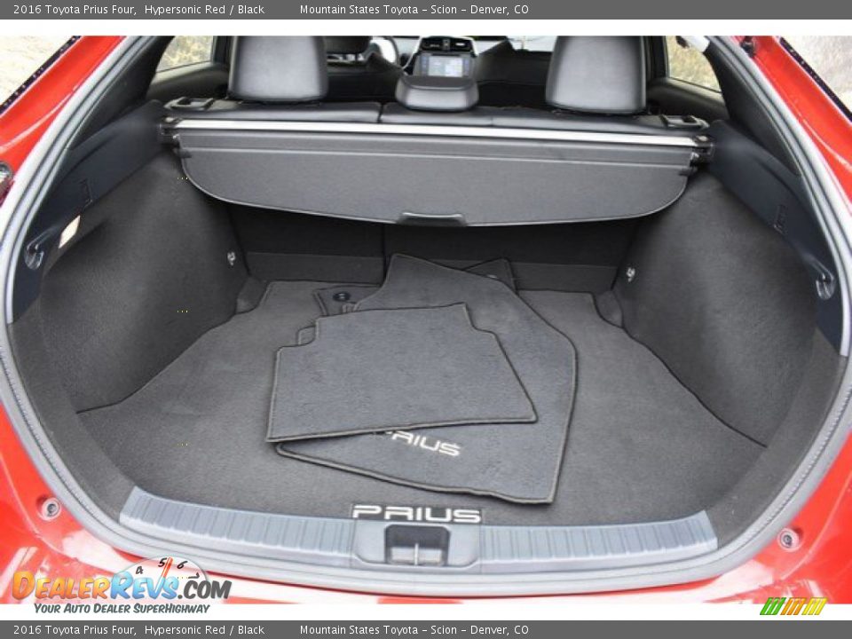 2016 Toyota Prius Four Hypersonic Red / Black Photo #27