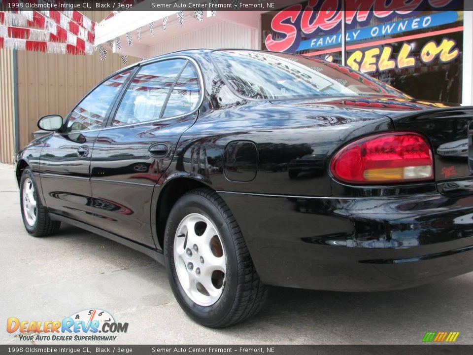 1998 Oldsmobile Intrigue GL Black / Beige Photo #4