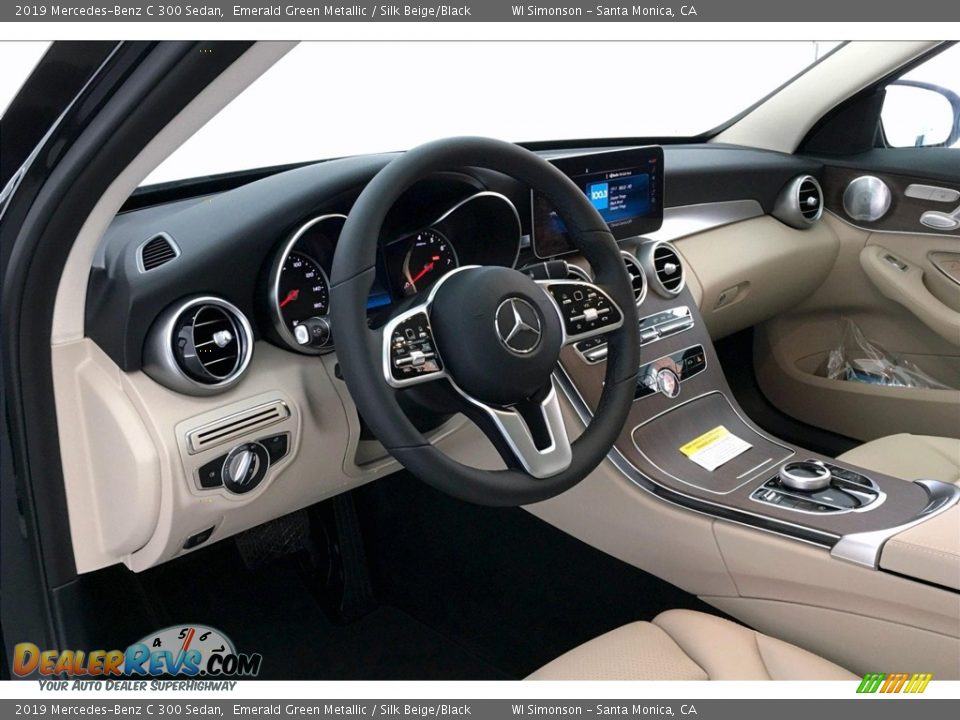 2019 Mercedes-Benz C 300 Sedan Emerald Green Metallic / Silk Beige/Black Photo #4