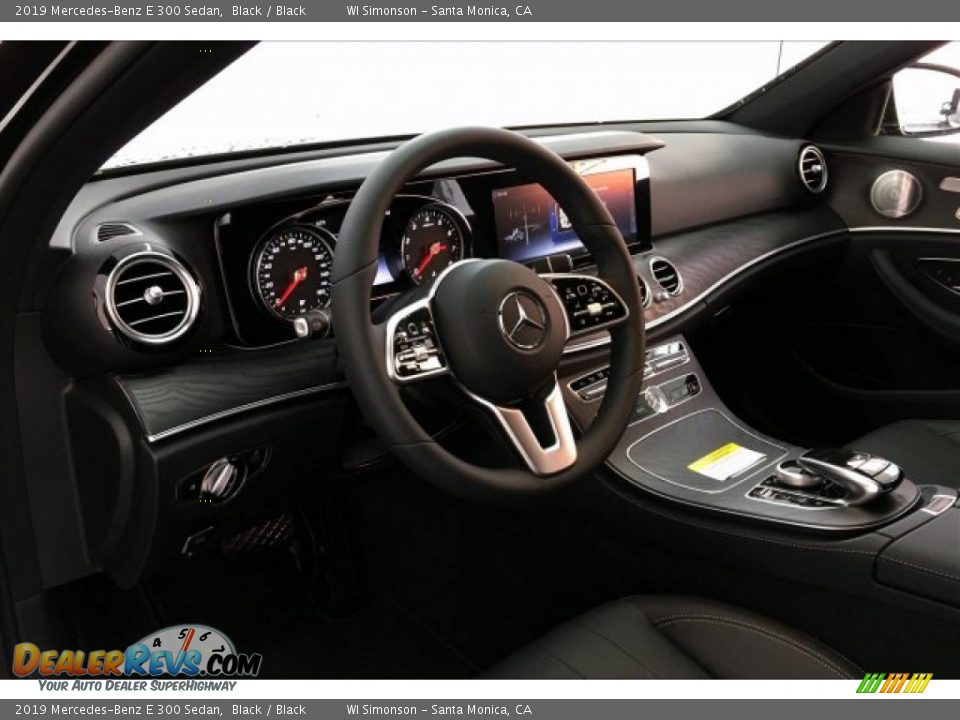 2019 Mercedes-Benz E 300 Sedan Black / Black Photo #4