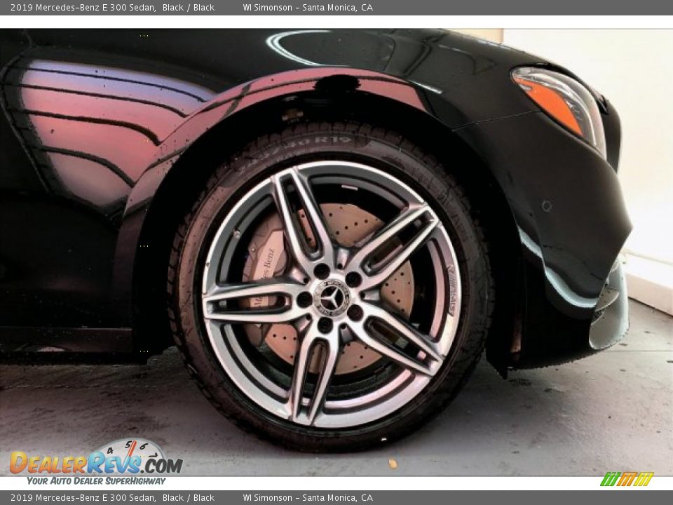 2019 Mercedes-Benz E 300 Sedan Black / Black Photo #9