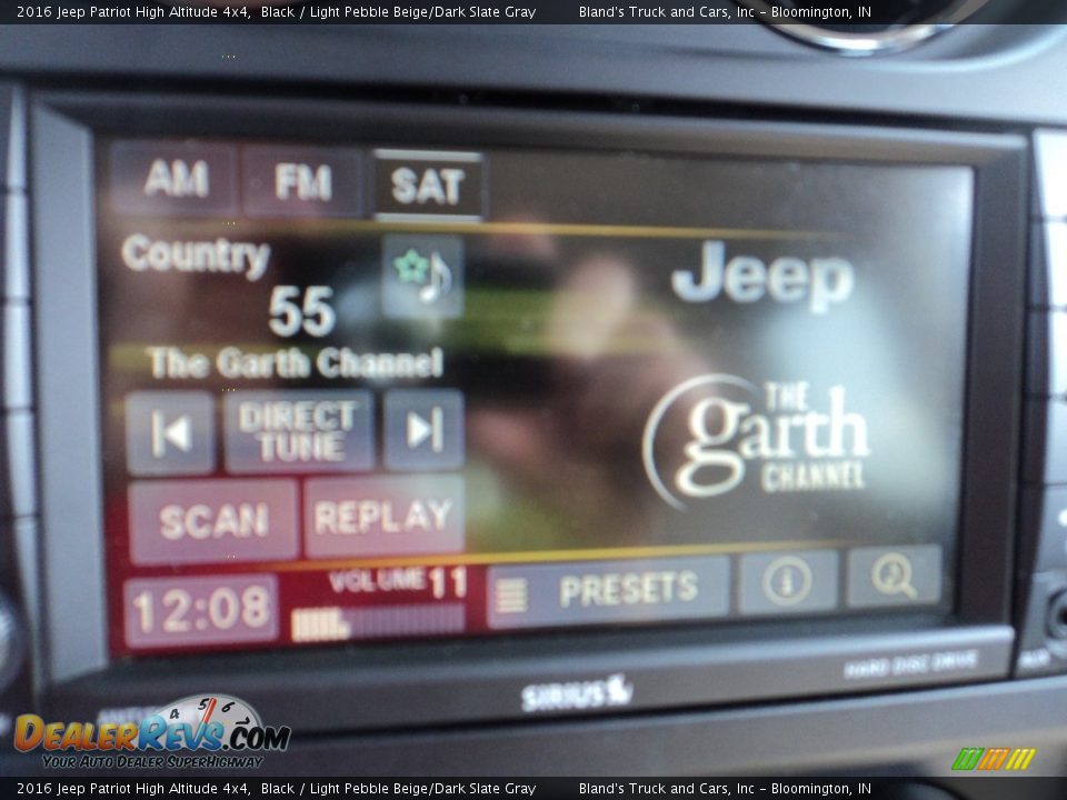 2016 Jeep Patriot High Altitude 4x4 Black / Light Pebble Beige/Dark Slate Gray Photo #18