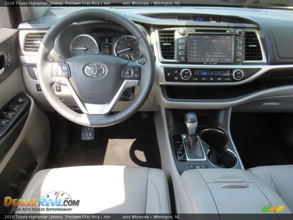 2016 Toyota Highlander Limited Predawn Gray Mica / Ash Photo #14