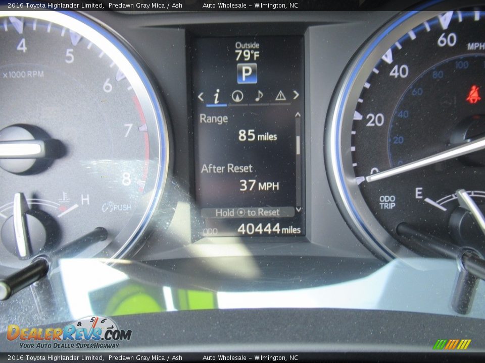 2016 Toyota Highlander Limited Predawn Gray Mica / Ash Photo #15