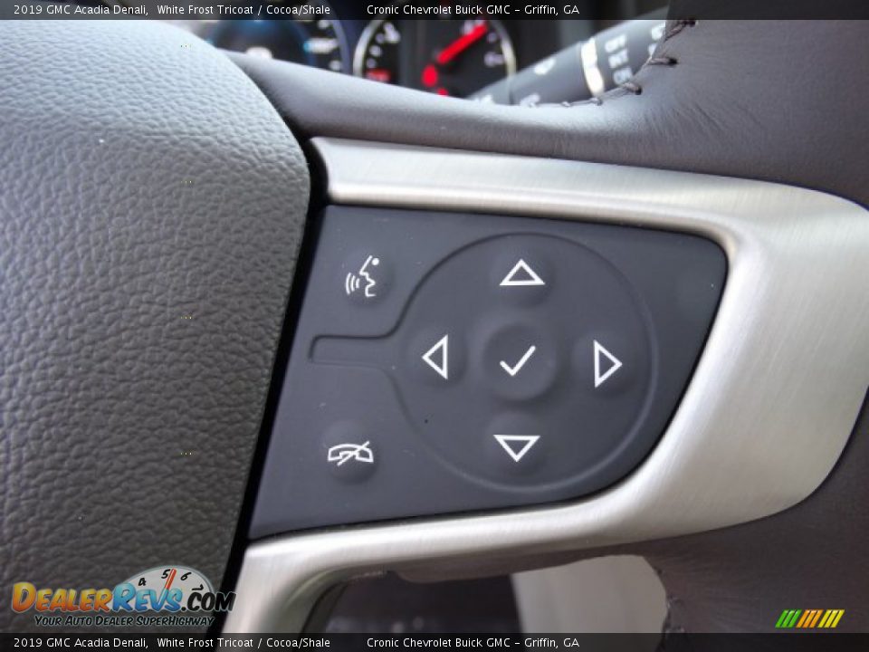 2019 GMC Acadia Denali White Frost Tricoat / Cocoa/Shale Photo #16