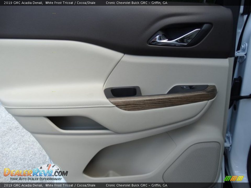 2019 GMC Acadia Denali White Frost Tricoat / Cocoa/Shale Photo #20