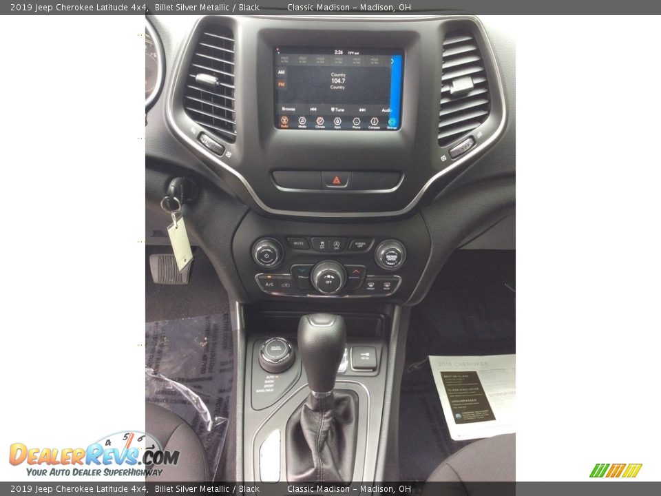 2019 Jeep Cherokee Latitude 4x4 Billet Silver Metallic / Black Photo #13