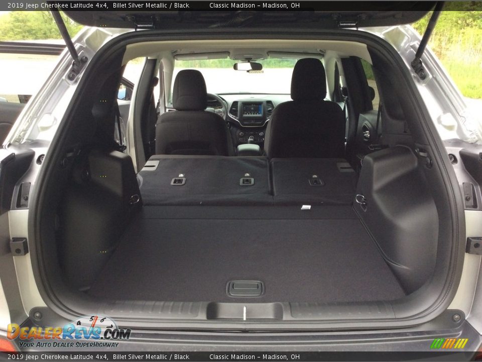 2019 Jeep Cherokee Latitude 4x4 Billet Silver Metallic / Black Photo #17