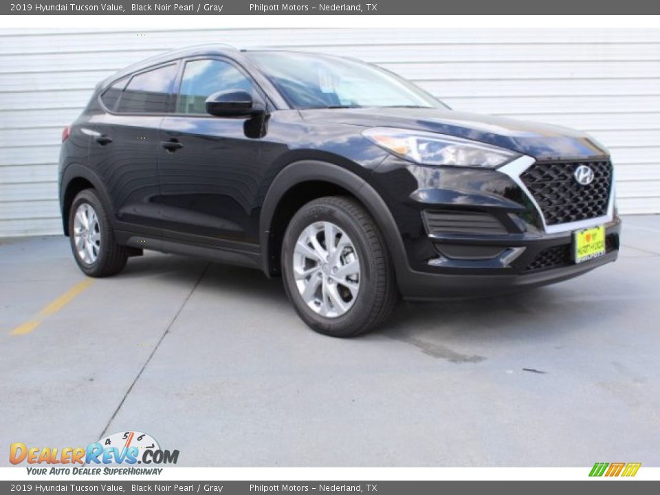 2019 Hyundai Tucson Value Black Noir Pearl / Gray Photo #2