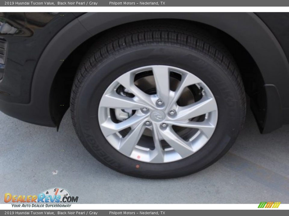 2019 Hyundai Tucson Value Black Noir Pearl / Gray Photo #5